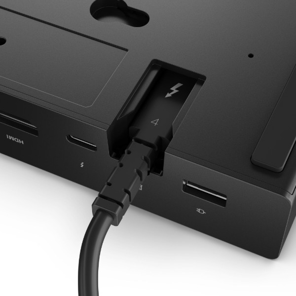 Фото - Док-станция Lenovo Thunderbolt 4 Smart Dock Gen2  7500 (40BE0135EU)